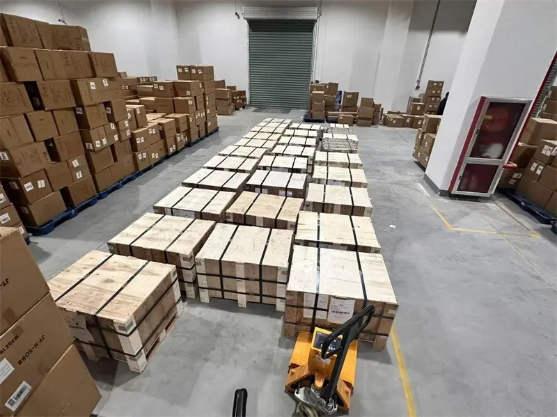 The role of a freight forwarder in providing a variety of services to its customers